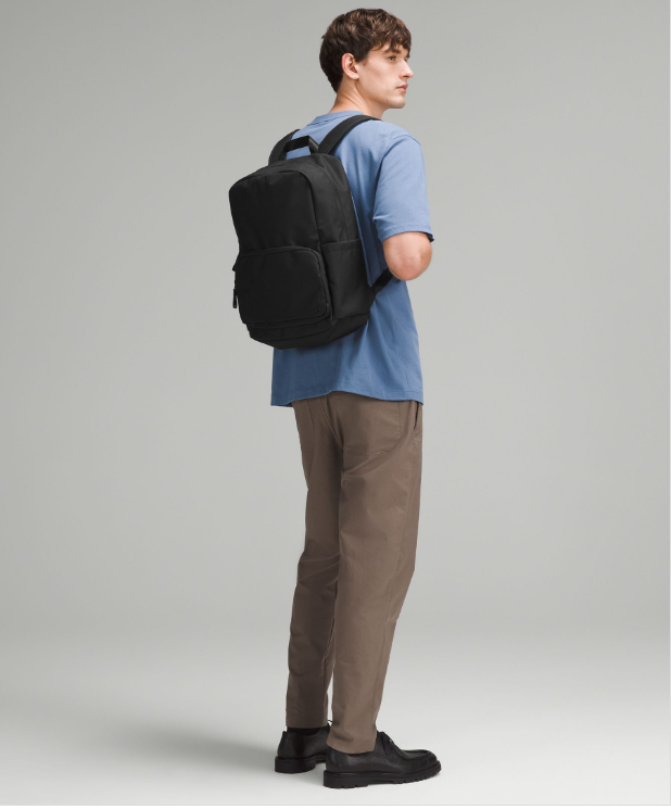 Lululemon 29x15x43cm 22L 4C AO (1)